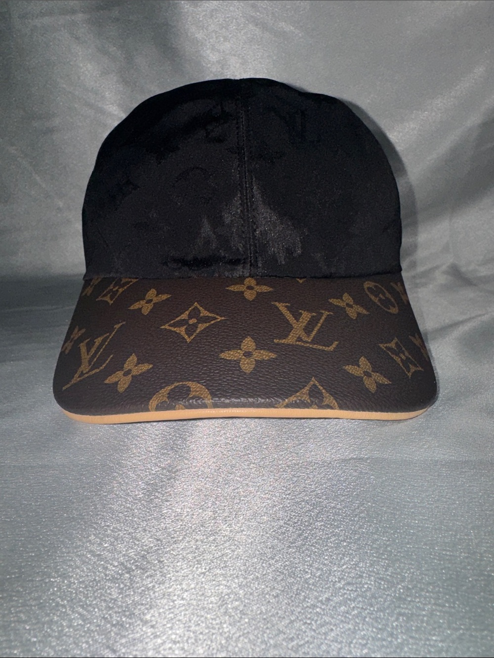 Louis Vuitton Black Silk Cap with Brown Leather Monogram Visor🔥New!